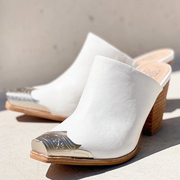 NEW White PU Leather Silver Metal Pointy Square Toe Block Heel Western Mule Shoe - Picture 11 of 13